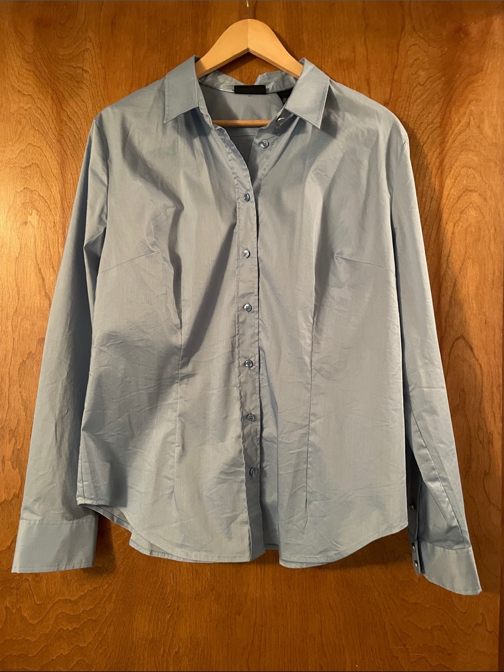 New York & Company Light Blue Women's Button-Up Blouse, XL